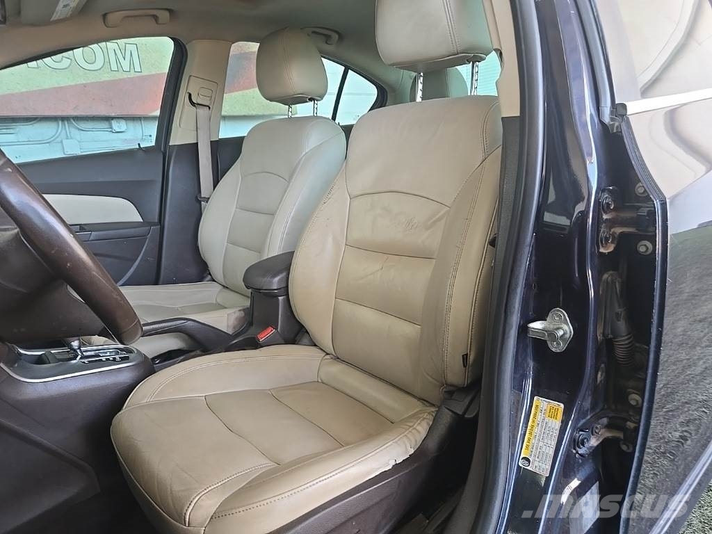 Chevrolet Cruze Lengvieji automobiliai