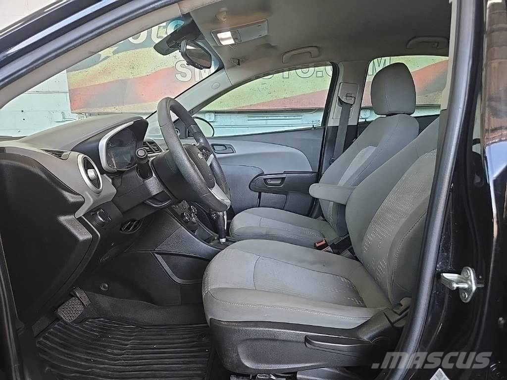 Chevrolet Sonic Легковые автомобили