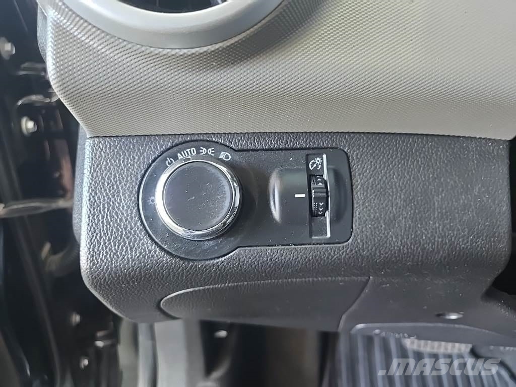 Chevrolet Sonic Легковые автомобили