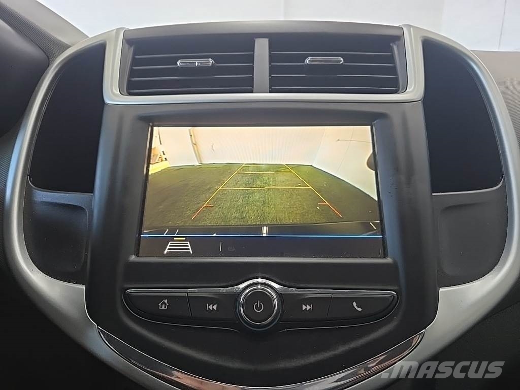 Chevrolet Sonic Легковые автомобили