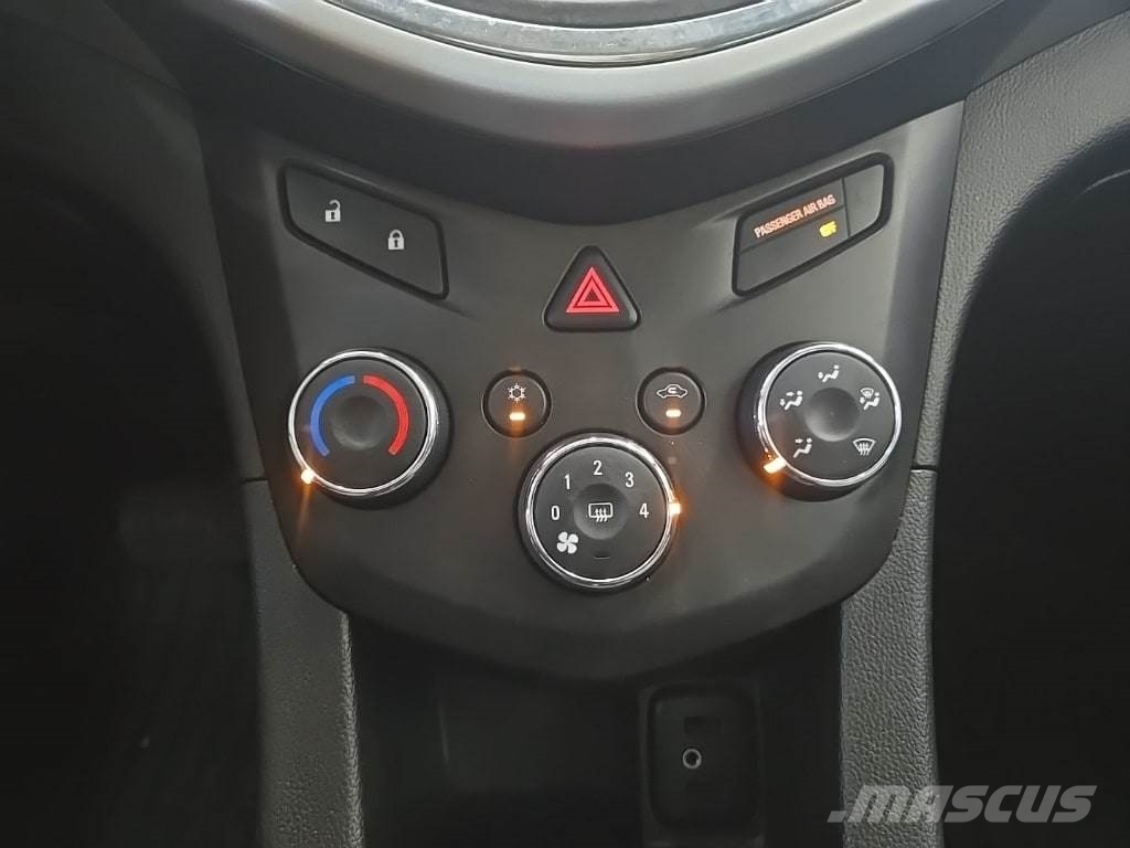 Chevrolet Sonic Легковые автомобили