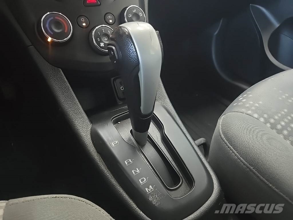 Chevrolet Sonic Легковые автомобили