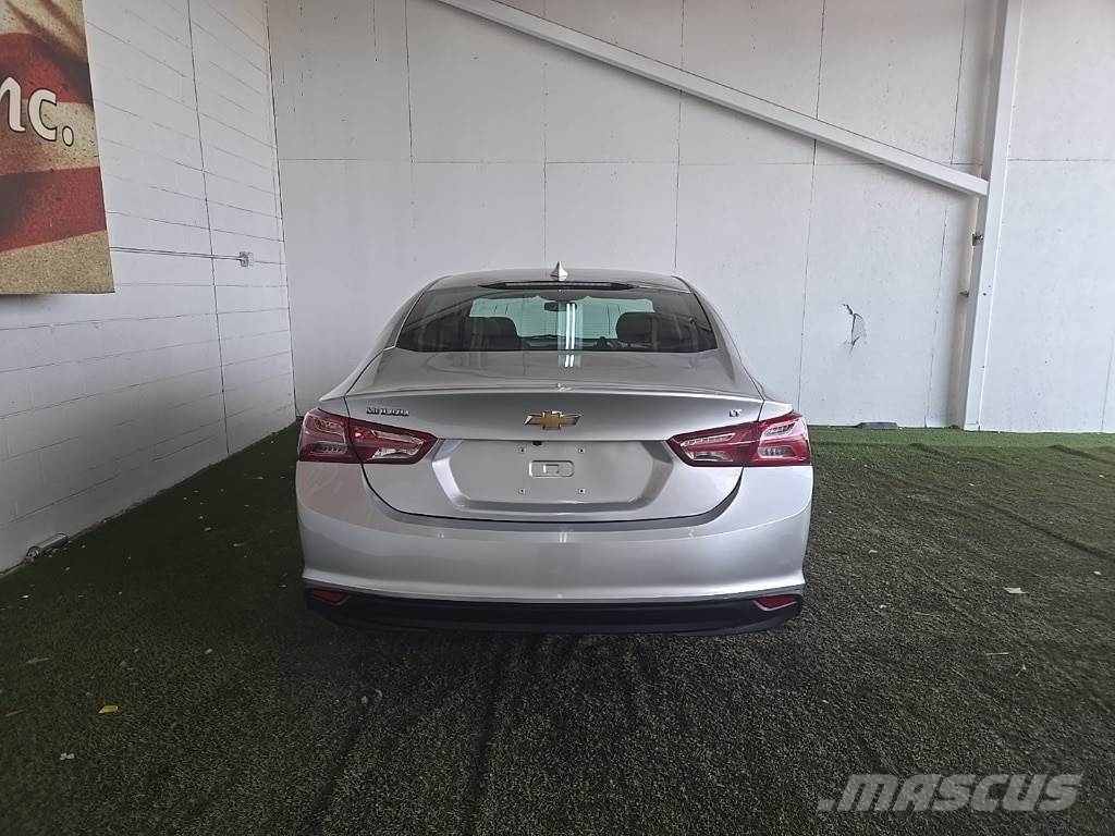 Chevrolet Malibu Osobní vozy