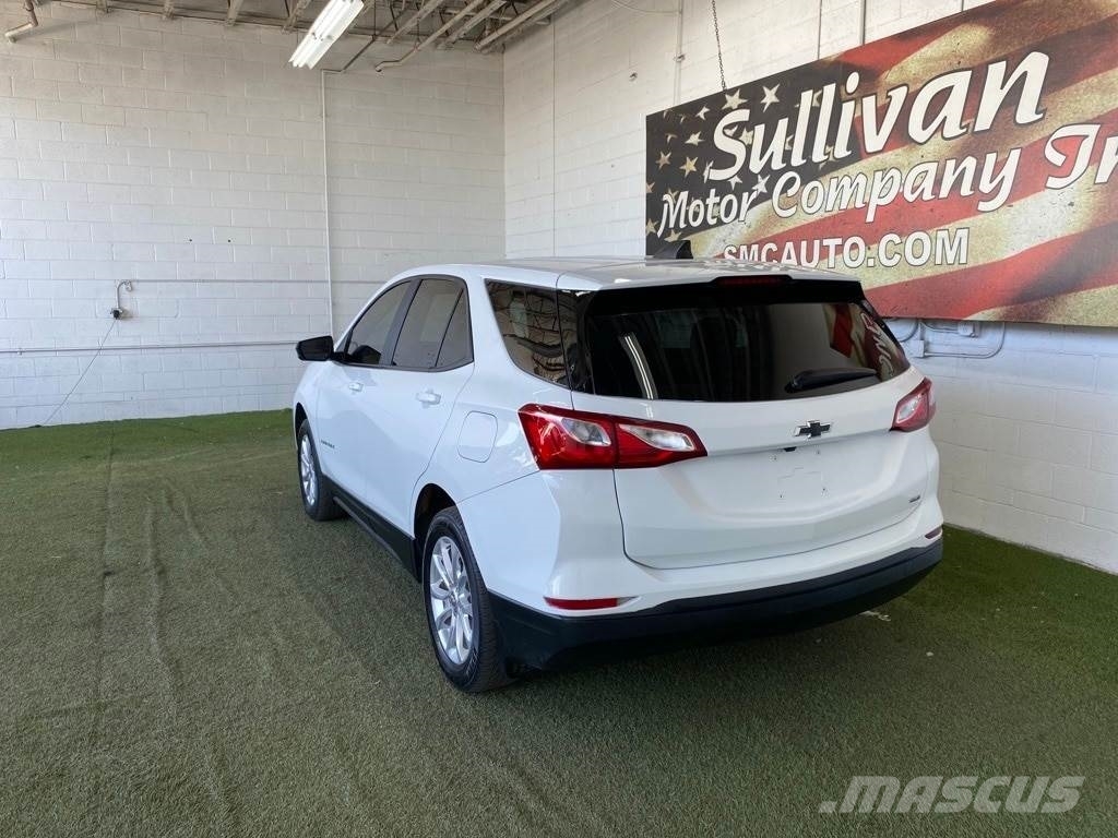 Chevrolet Equinox PKWs