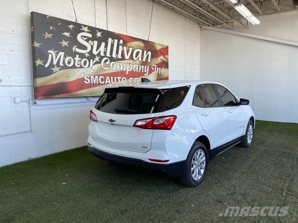 Chevrolet Equinox PKWs