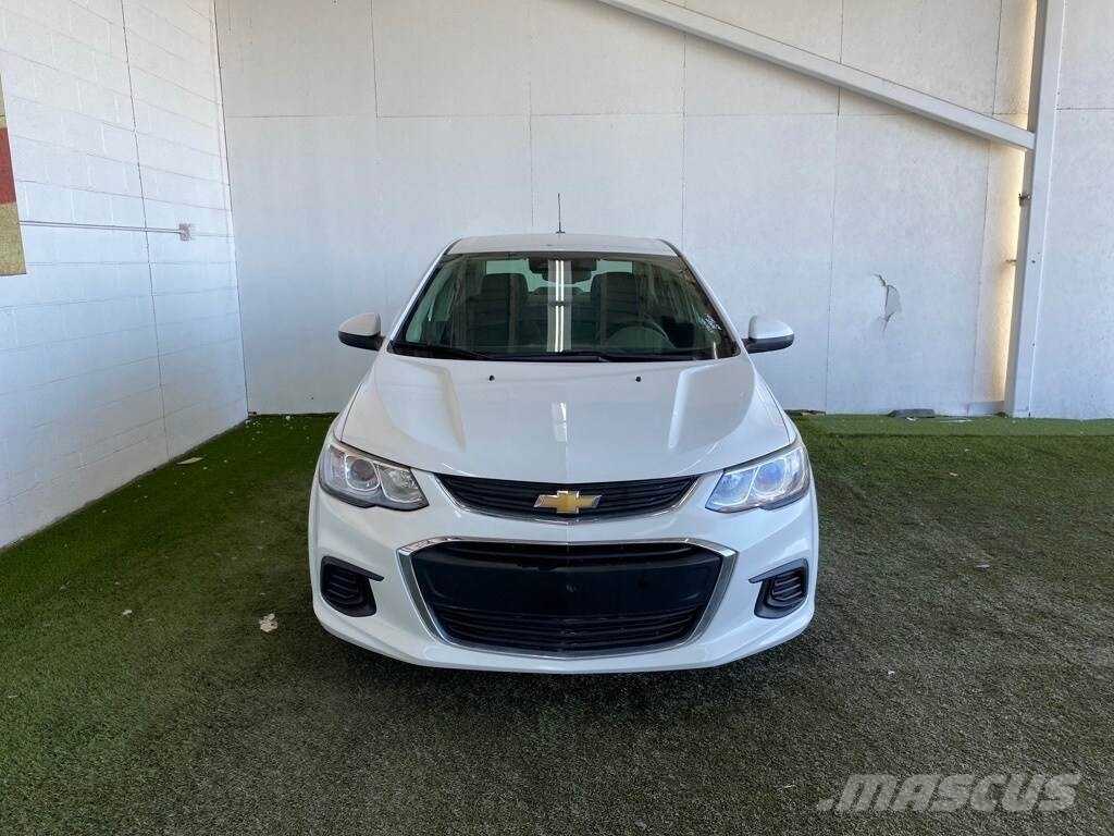 Chevrolet Sonic Легковые автомобили