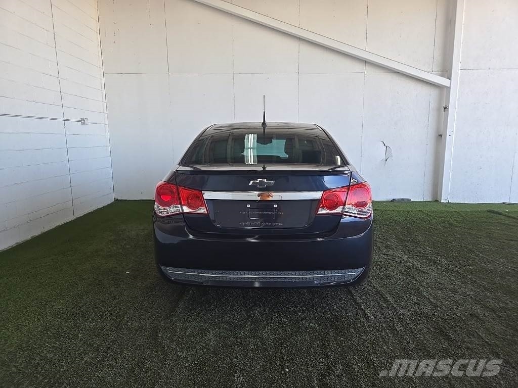 Chevrolet Cruze Lengvieji automobiliai