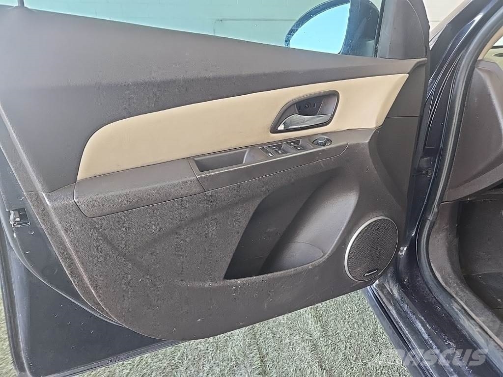 Chevrolet Cruze Lengvieji automobiliai