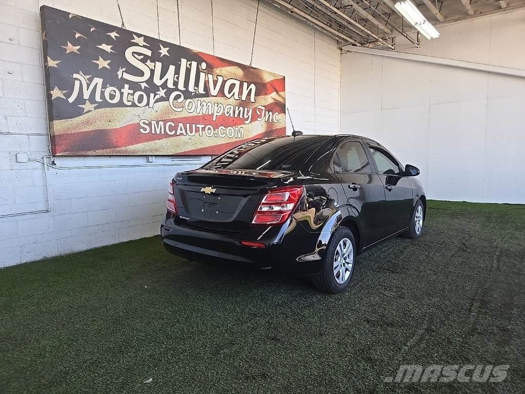 Chevrolet Sonic Легковые автомобили