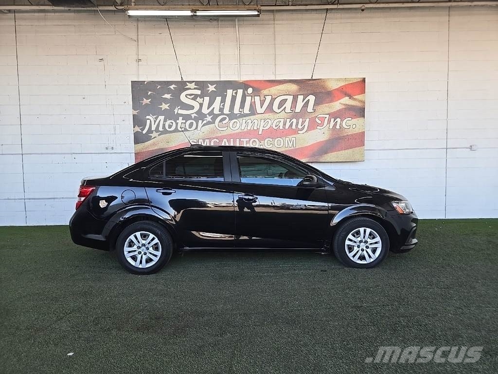 Chevrolet Sonic Легковые автомобили
