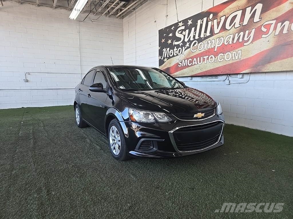 Chevrolet Sonic Легковые автомобили