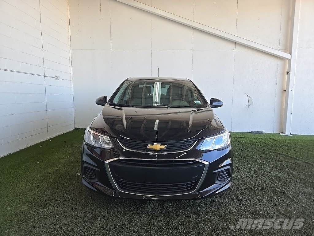 Chevrolet Sonic Легковые автомобили