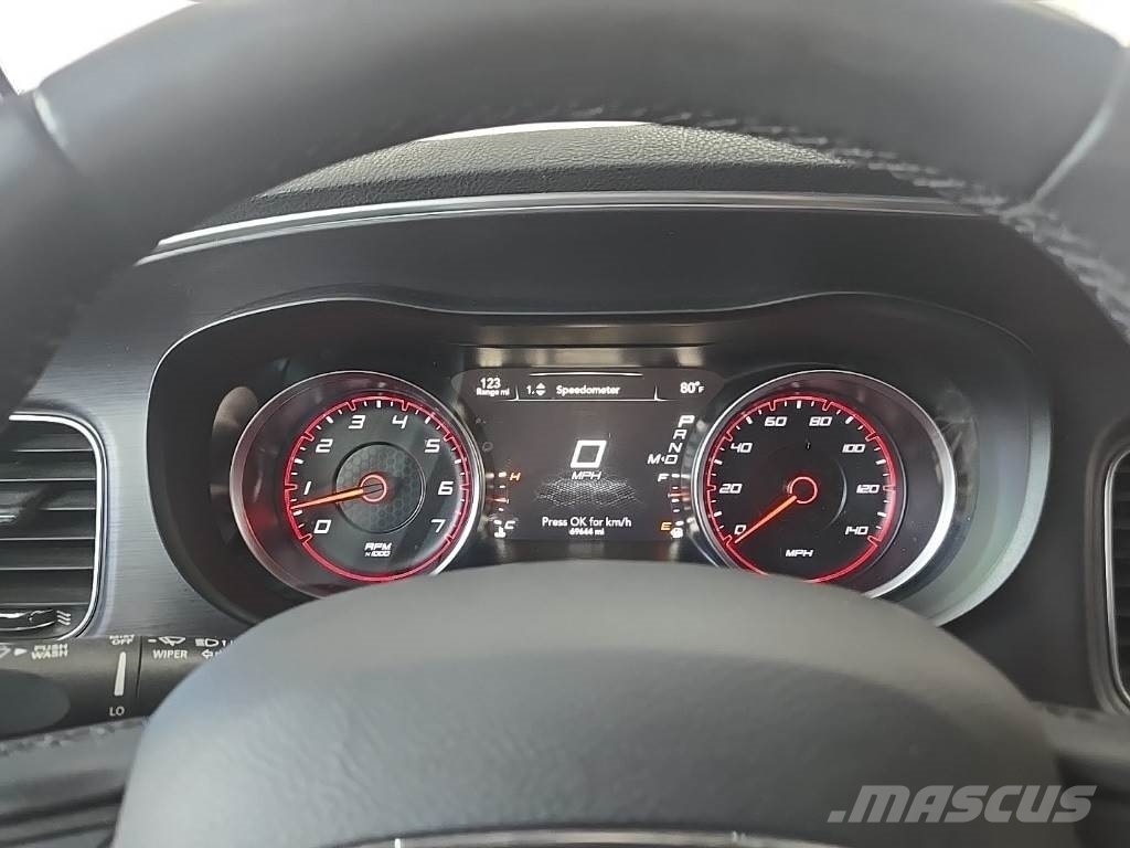 Dodge Charger Lengvieji automobiliai