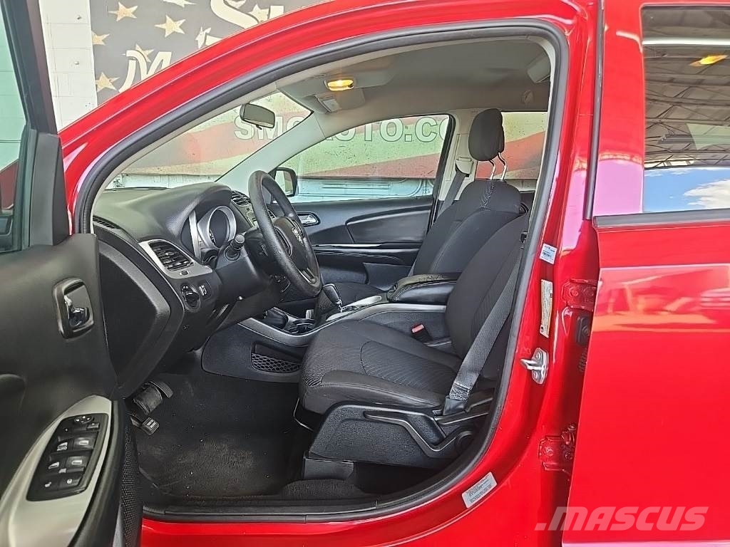 Dodge Journey PKWs
