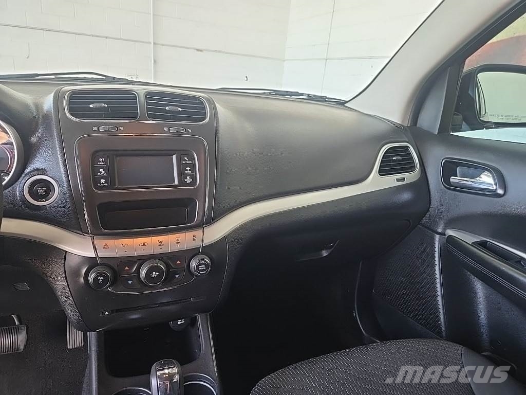 Dodge Journey PKWs