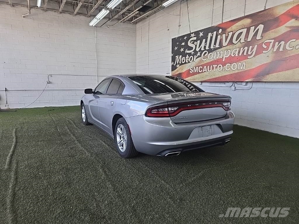 Dodge Charger Lengvieji automobiliai