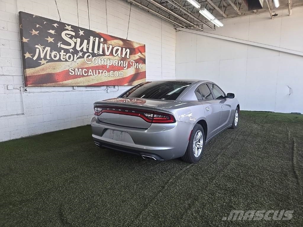 Dodge Charger Lengvieji automobiliai