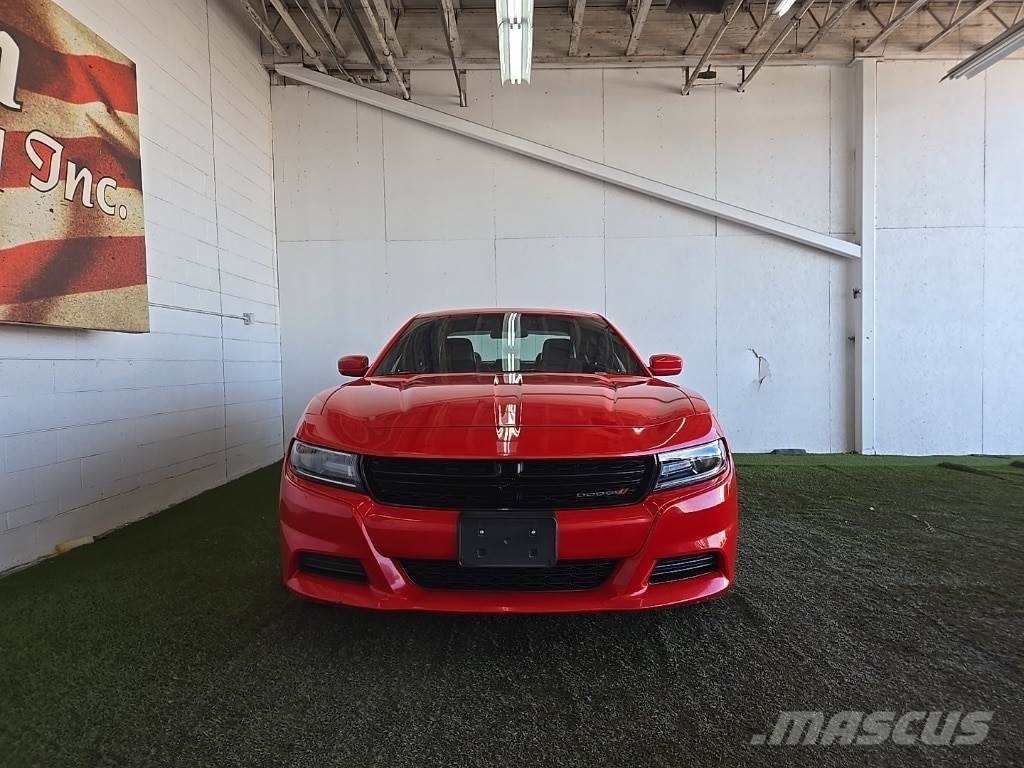 Dodge Charger Carros