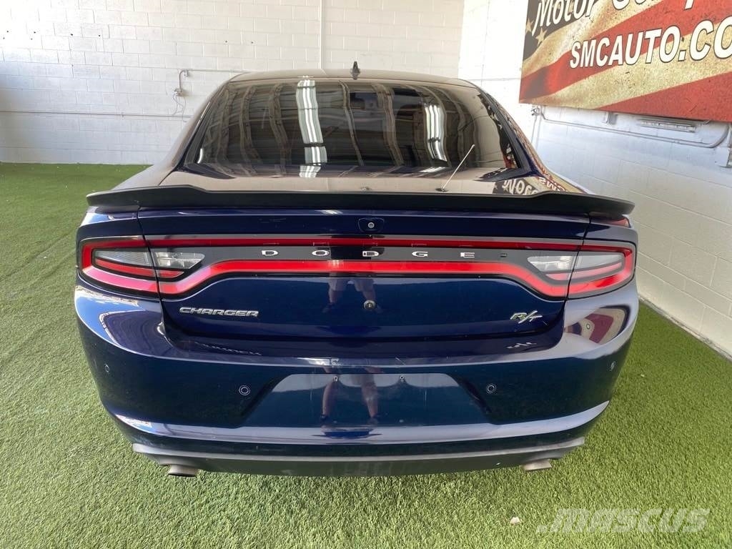 Dodge Charger Biler