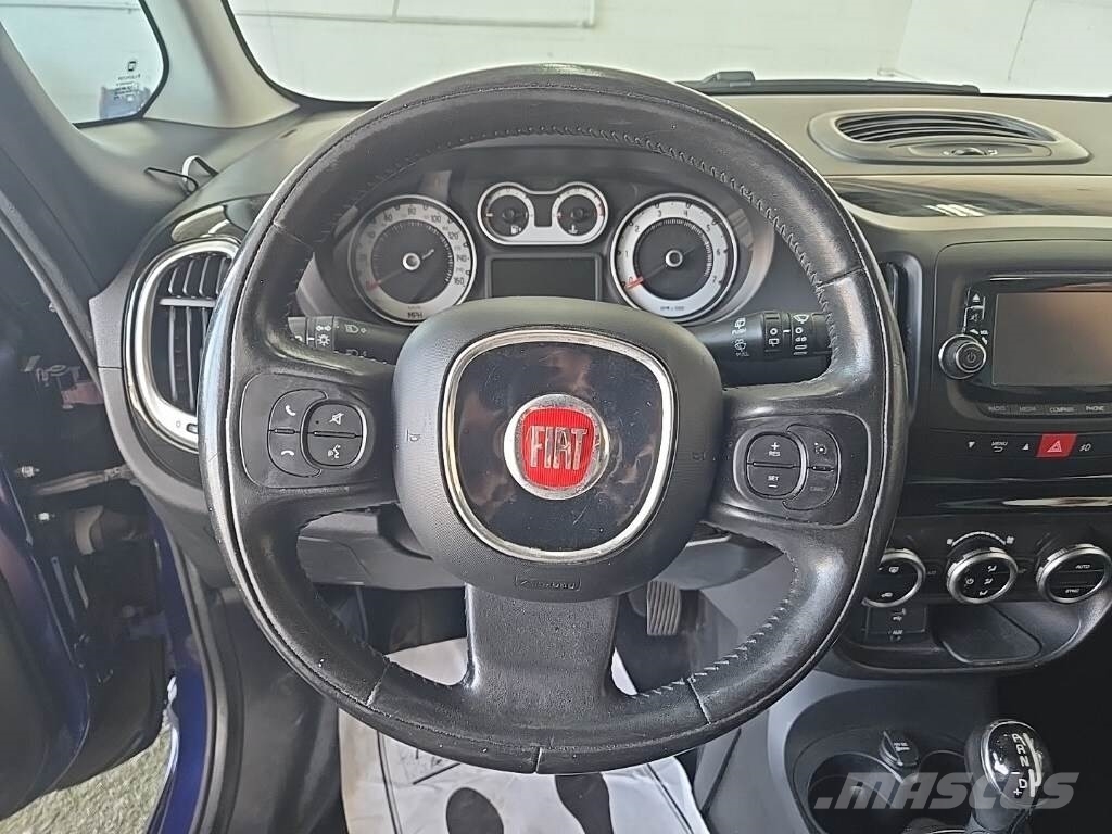 Fiat 500L Cars