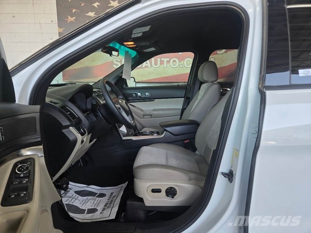 Ford Explorer Personbiler