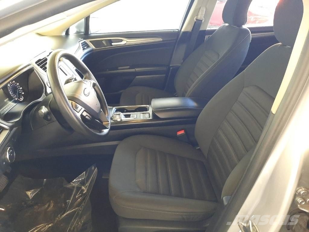 Ford Fusion 자동차