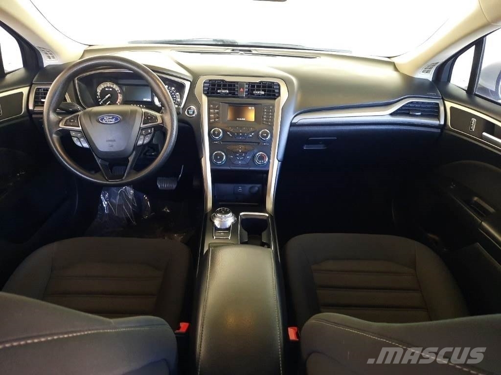 Ford Fusion 자동차