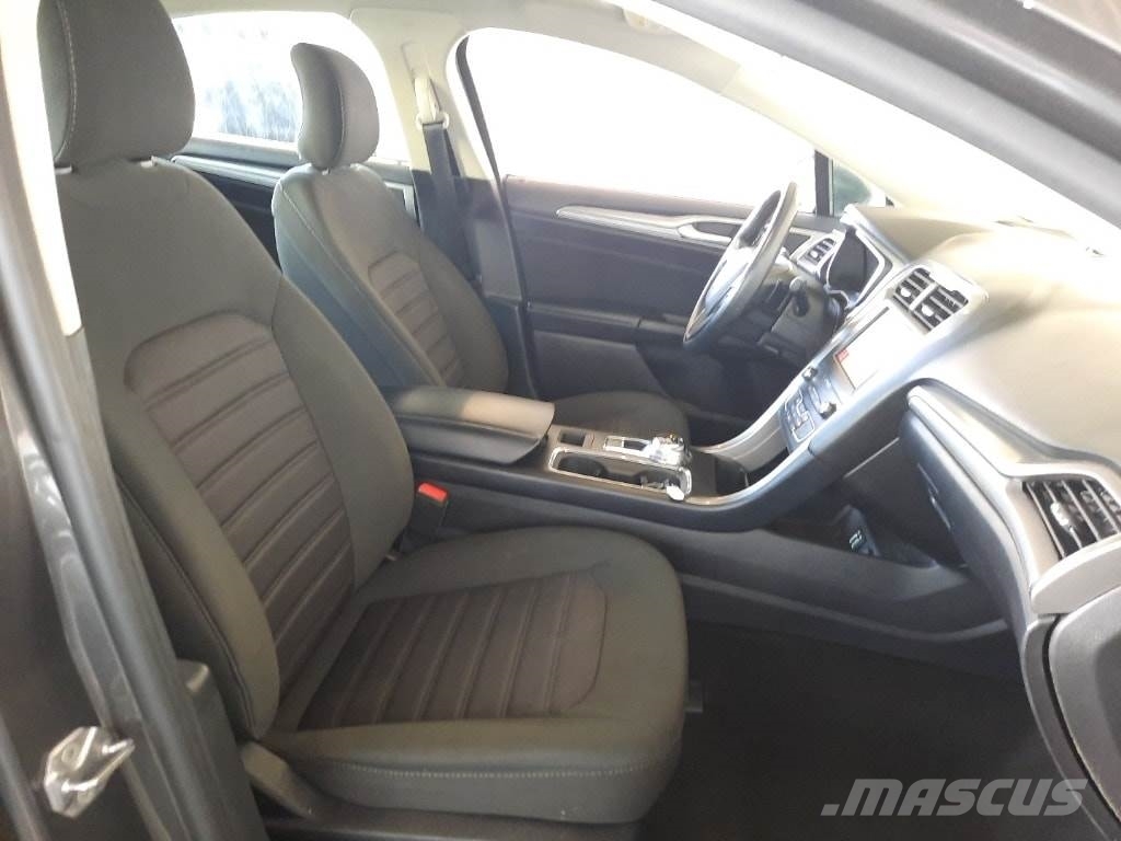 Ford Fusion 자동차