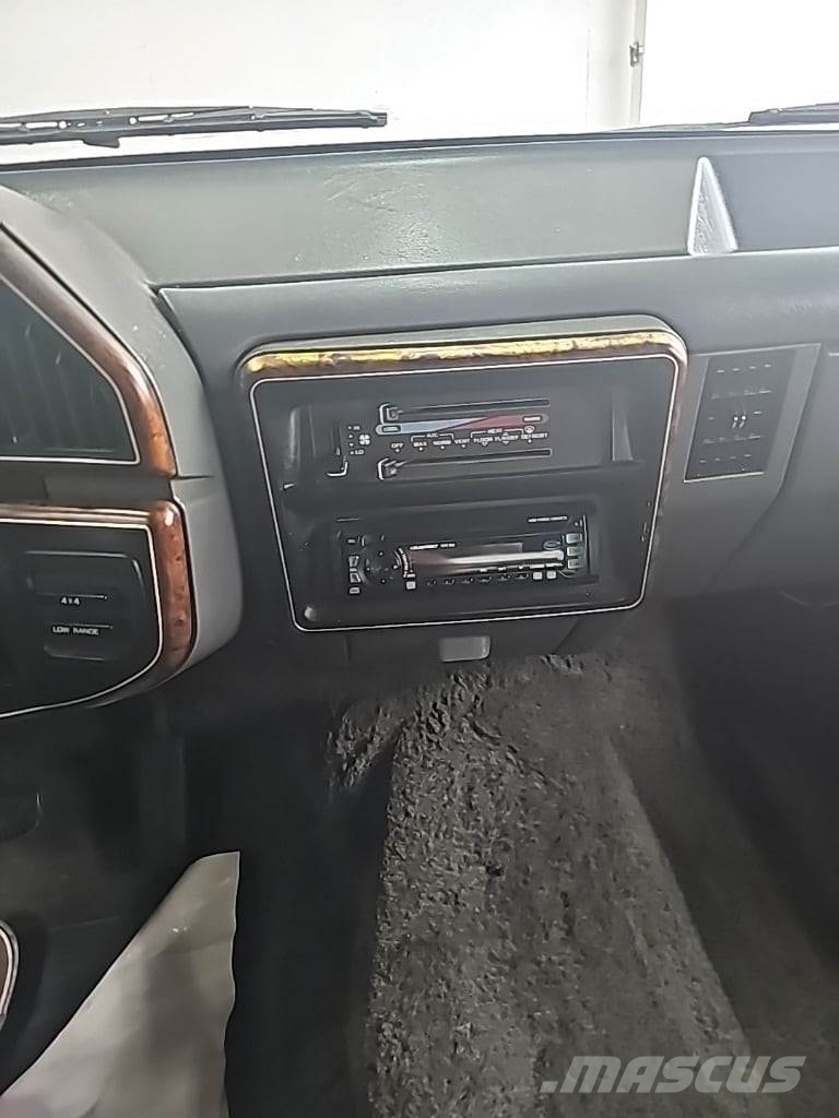 Ford Bronco 자동차