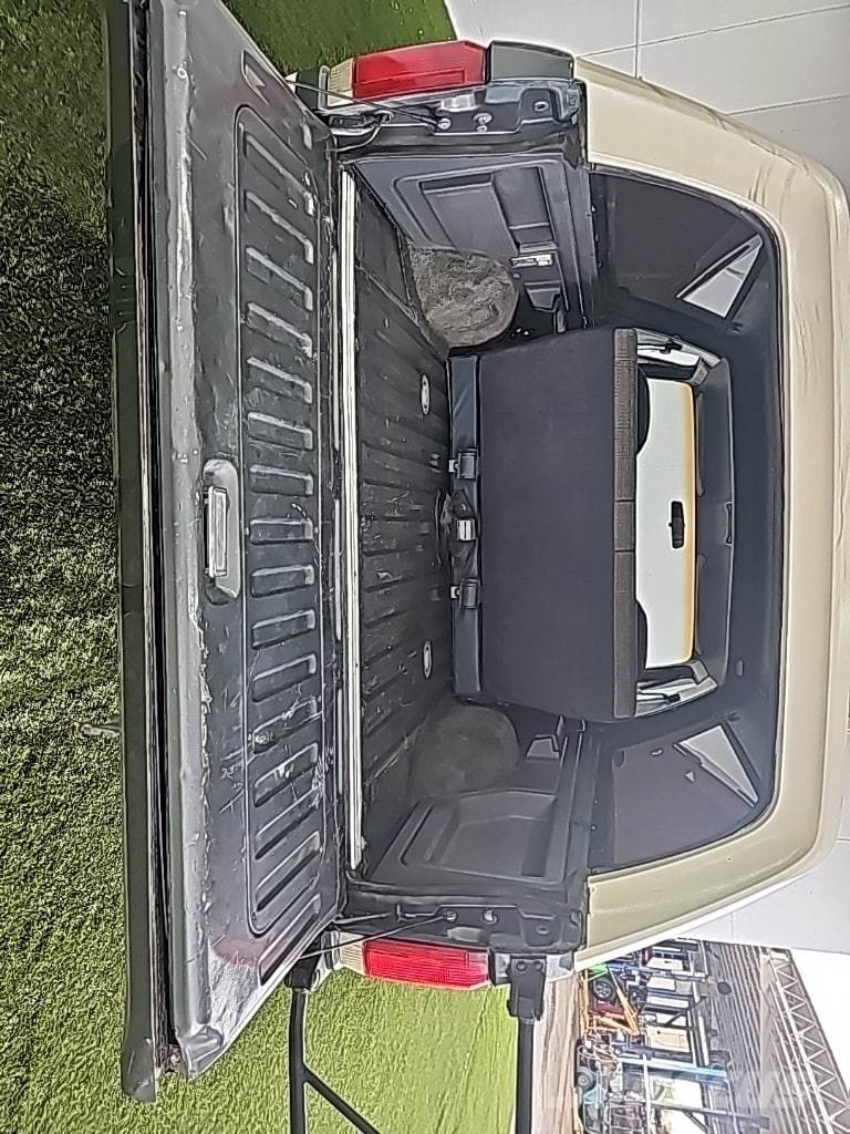 Ford Bronco 자동차