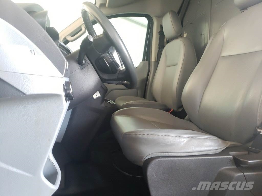 Ford Transit-150 Anders