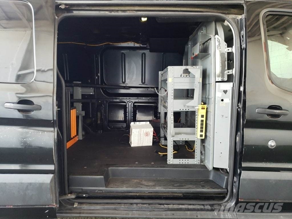 Ford Transit-150 Anders