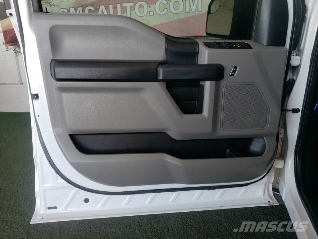Ford F-150 Lava-autot