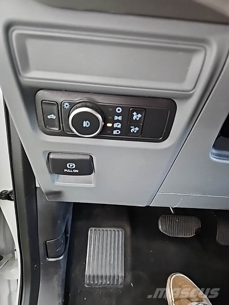 Ford F-150 Pick up/Dropside