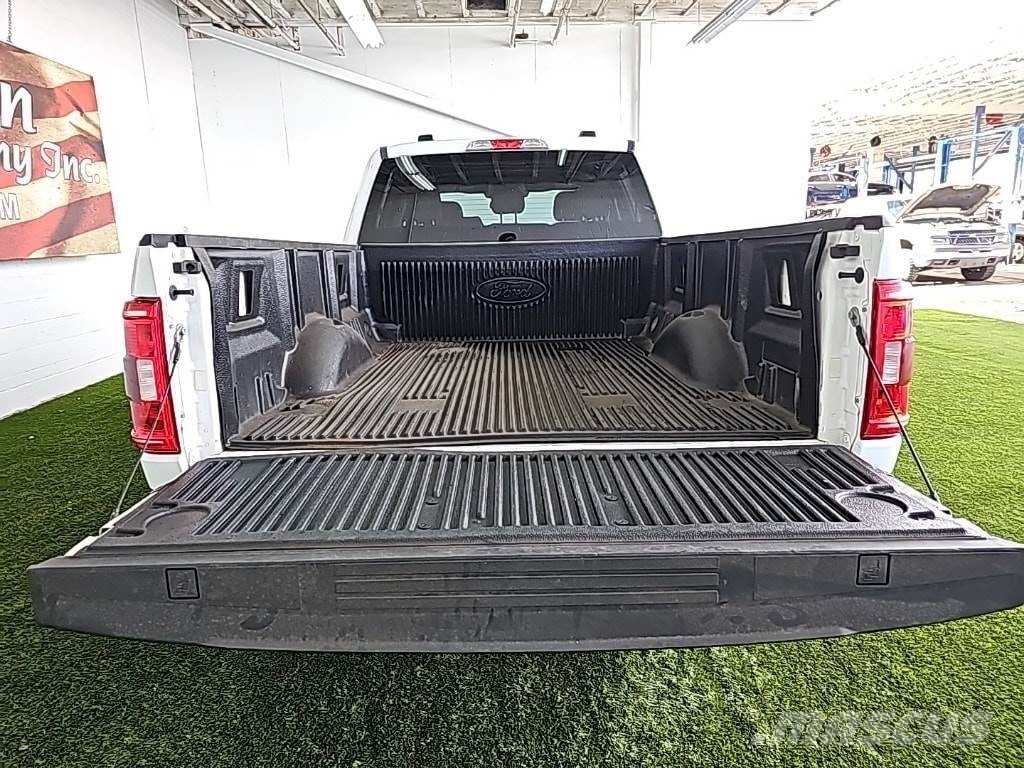 Ford F-150 Pick up/Dropside