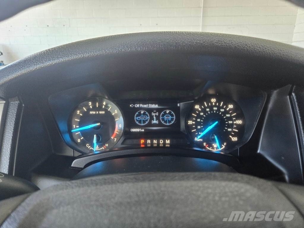 Ford Expedition 汽車
