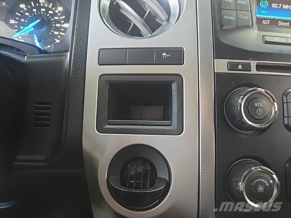 Ford Expedition 汽車