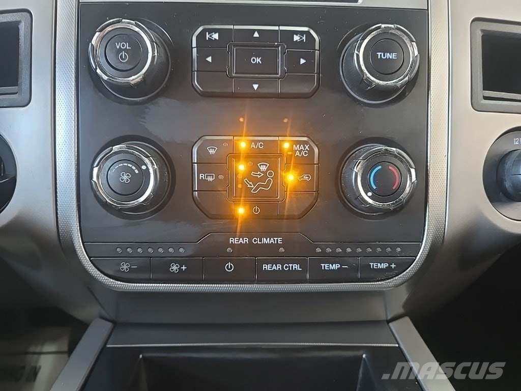 Ford Expedition 汽車