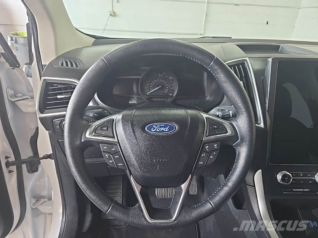 Ford Edge 汽車