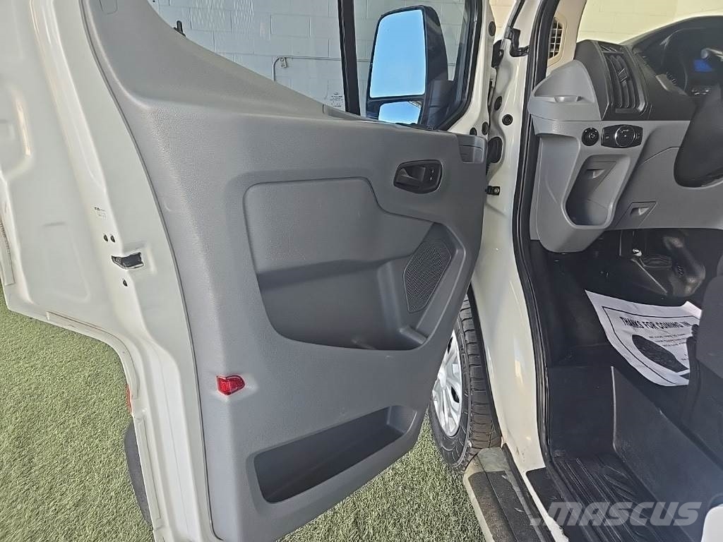 Ford Transit-250 Anders