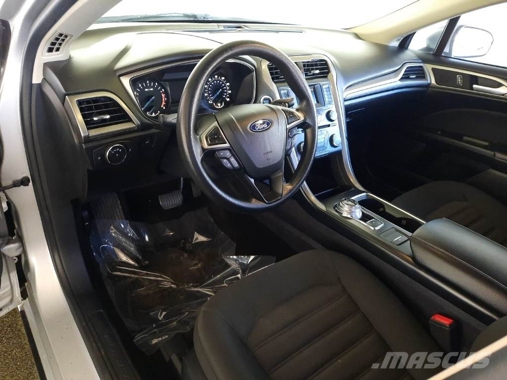 Ford Fusion 자동차