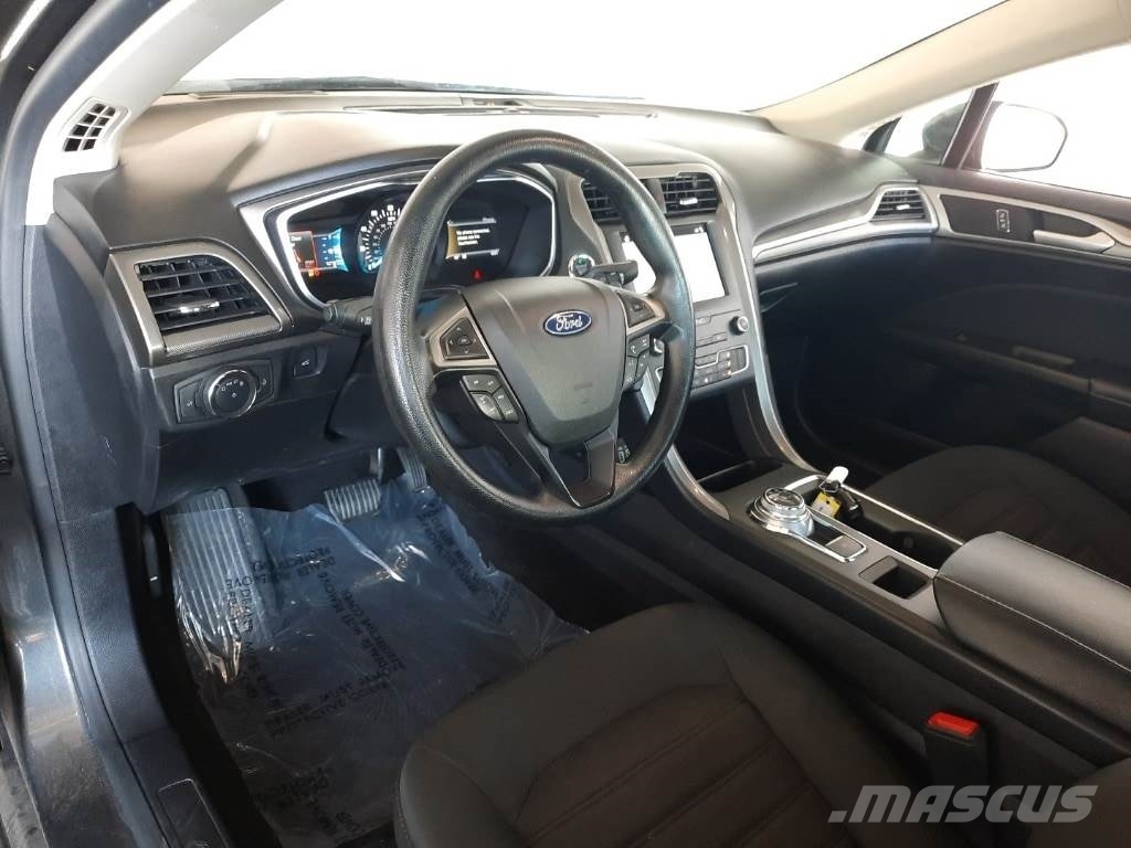 Ford Fusion 자동차