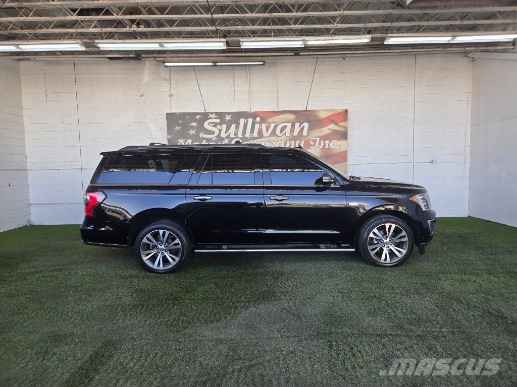 Ford Expedition Max Auto's