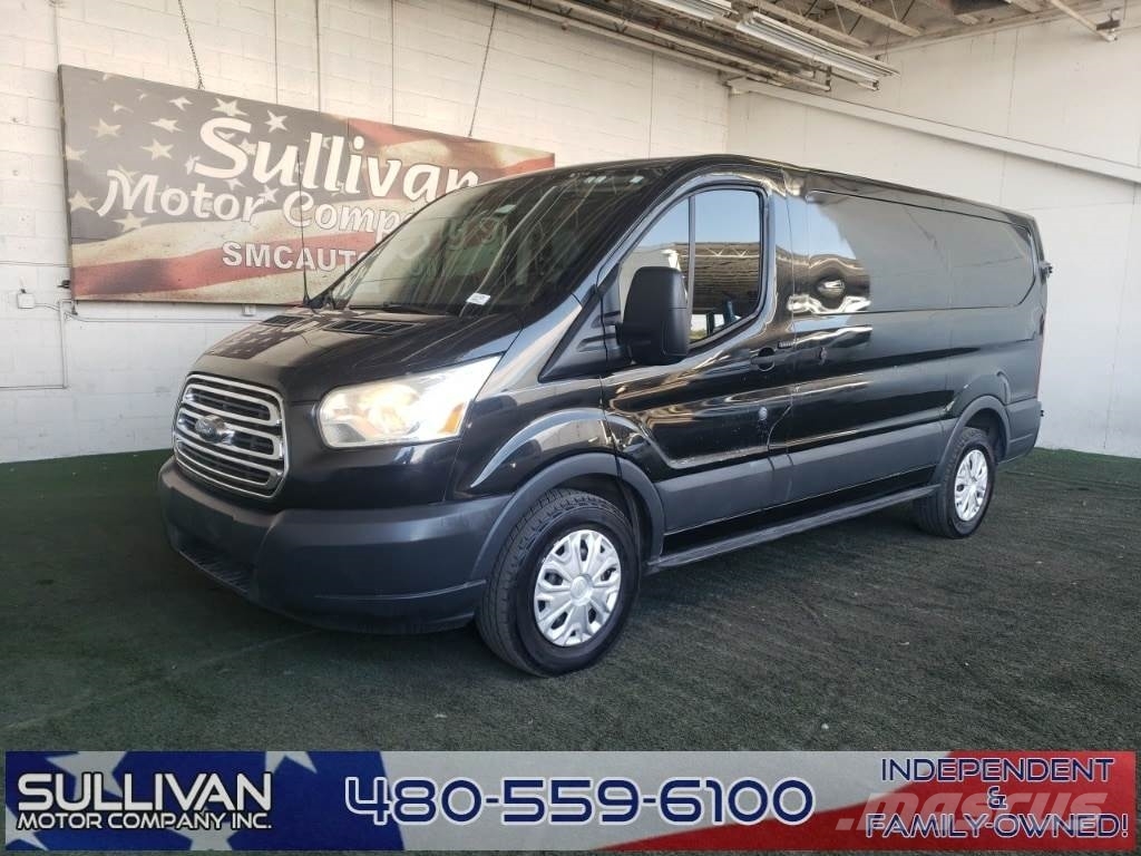 Ford Transit-150 Anders