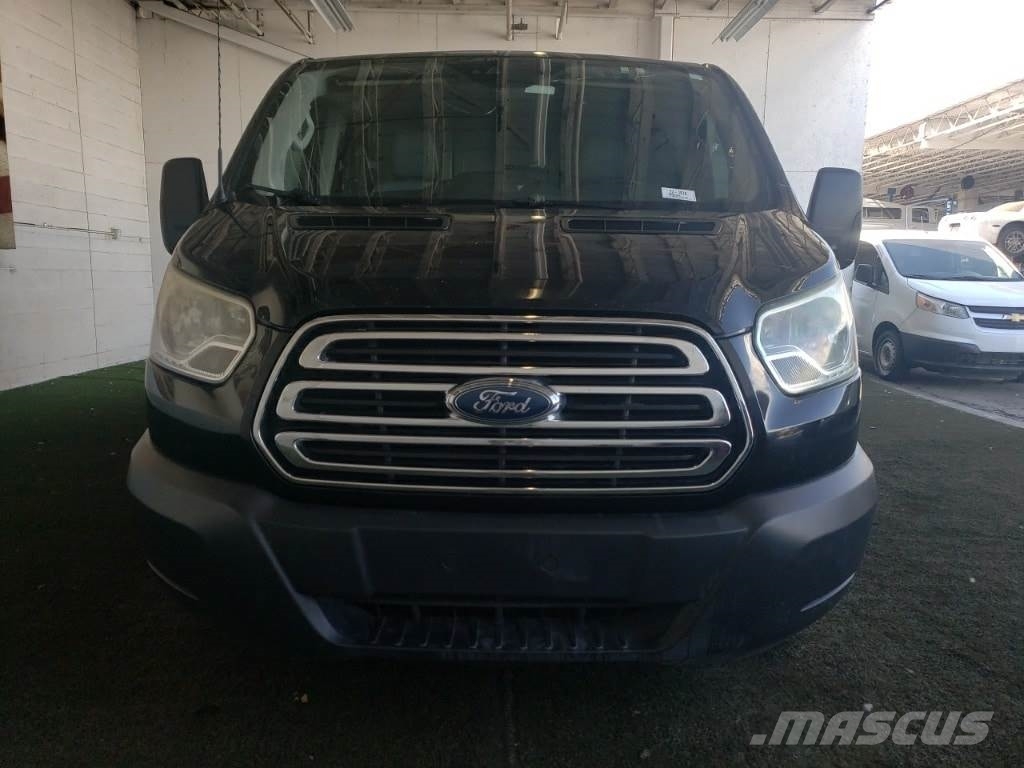 Ford Transit-150 Anders