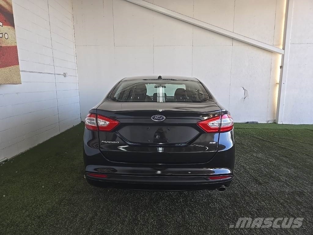 Ford Fusion 자동차