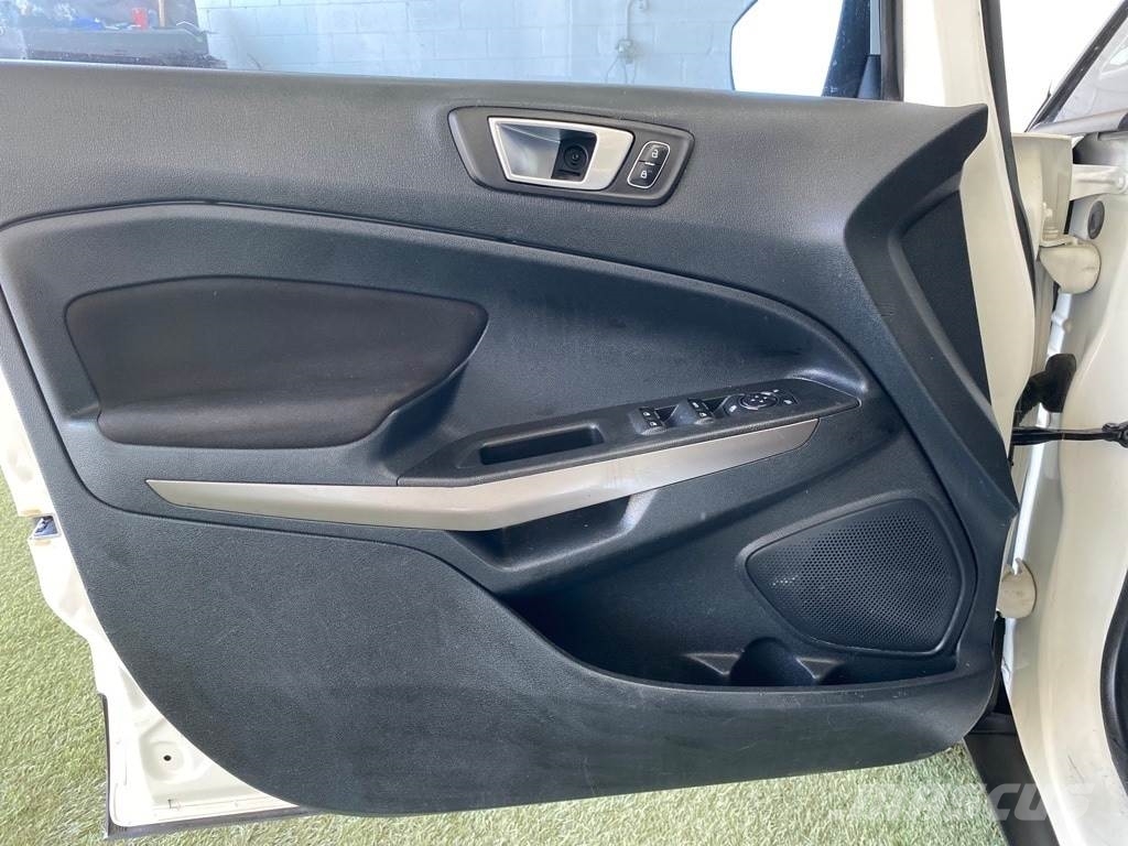 Ford EcoSport Auto's