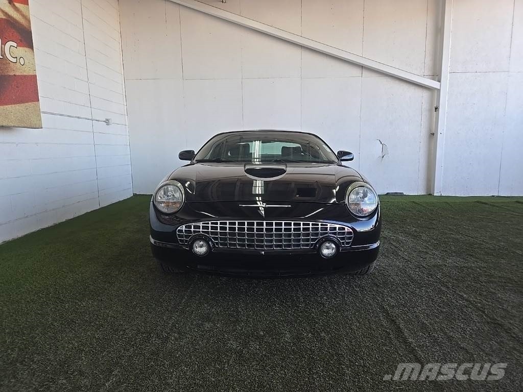 Ford Thunderbird Auto's