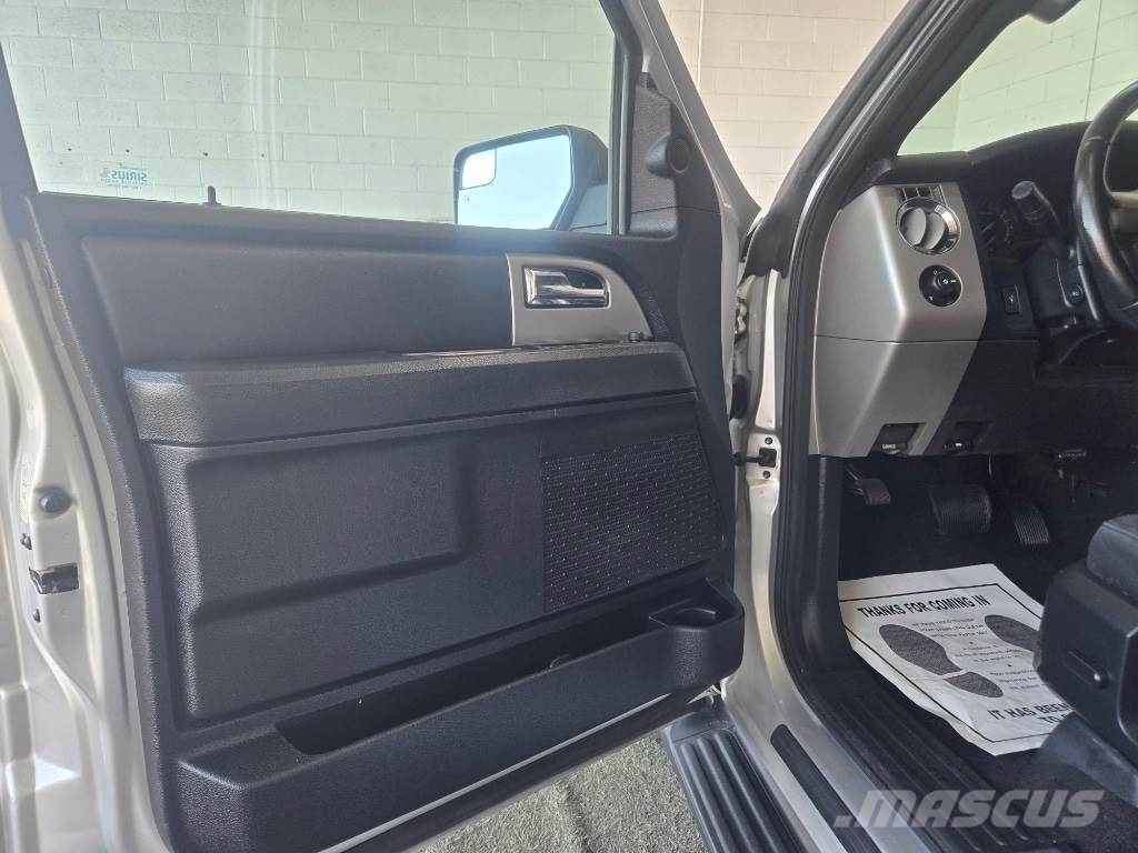 Ford Expedition 汽車