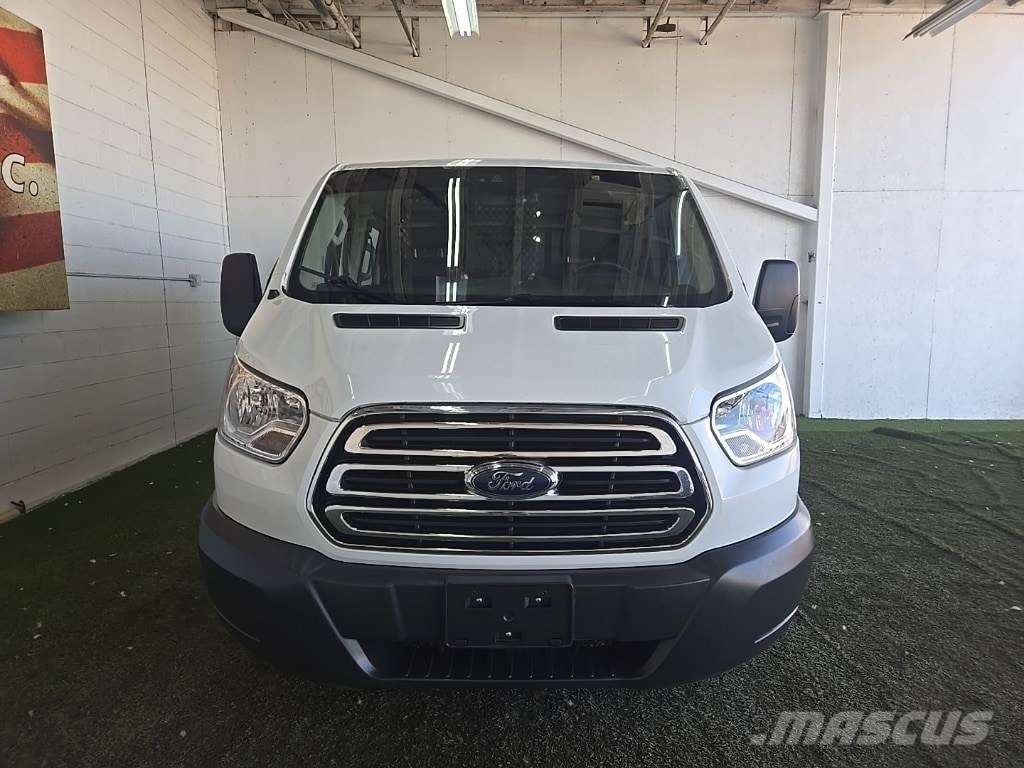 Ford Transit-250 Anders